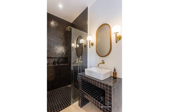 Image 13 from 5 Bedroom Minimalist Villa For Sale in Babakan Canggu Bali