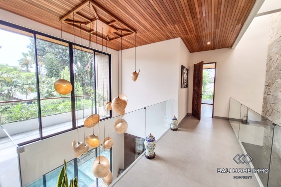 Image 7 from Villa familiale de conception moderne de 5 chambres à louer à Canggu Batu Bolong