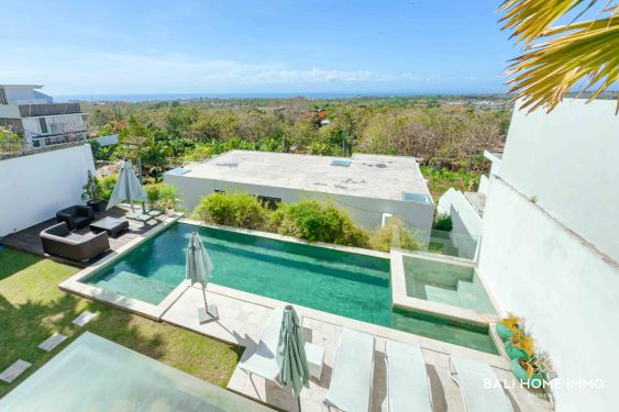 Image 5 from Villa 5 Kamar Tidur Pemandangan Laut Dijual di Uluwatu