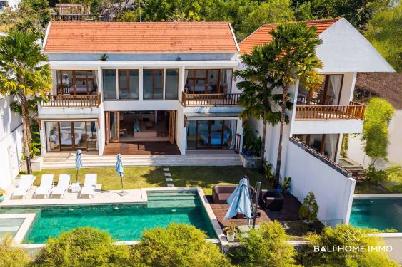 Image 1 from Villa 5 Kamar Tidur Pemandangan Laut Dijual di Uluwatu
