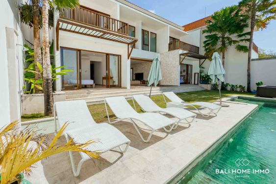 Image 7 from Villa 5 Kamar Tidur Pemandangan Laut Dijual di Uluwatu