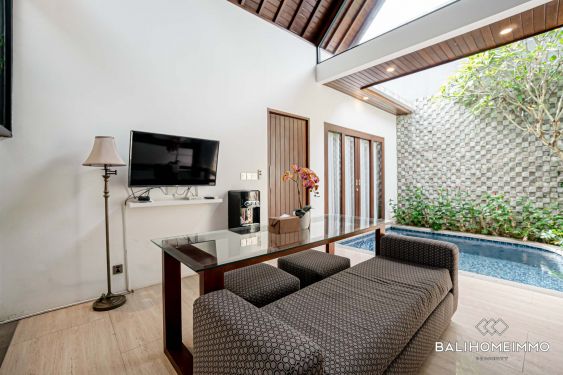 Image 2 from Villa 5 kamar tidur dalam lingkungan perumahan untuk disewakan jangka panjang