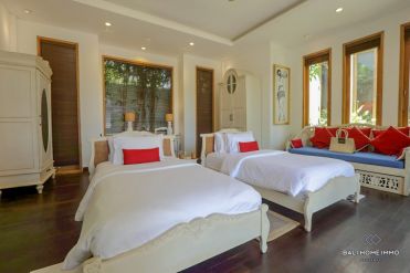 Image 17 from Villa 5 kamar tidur untuk disewakan bulanan di Canggu