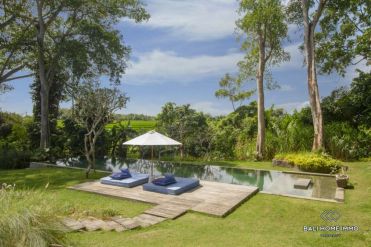 Image 3 from Villa de 5 chambres à vendre et à louer à Bali Seseh