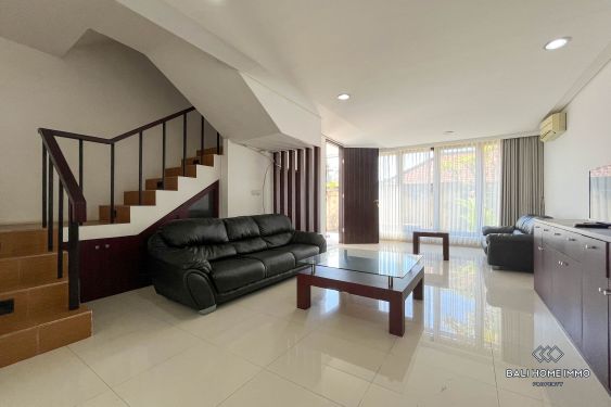 Image 1 from Villa 5 kamar tidur disewakan dekat Pantai Kuta Bali