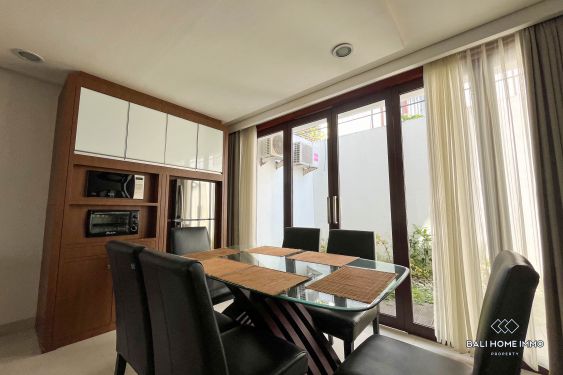 Image 2 from Villa 5 kamar tidur disewakan dekat Pantai Kuta Bali