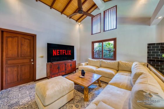 Image 7 from Villa de 5 chambres à vendre et à louer à Bali Canggu, côté résidentiel