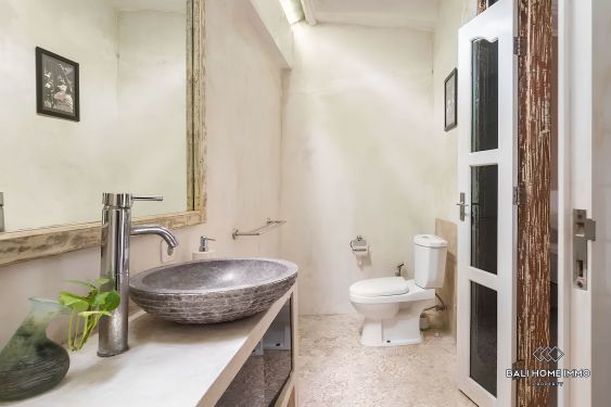 Image 14 from 5 BEDROOM VILLA FOR SALE AND RENTAL IN KUTA BALI