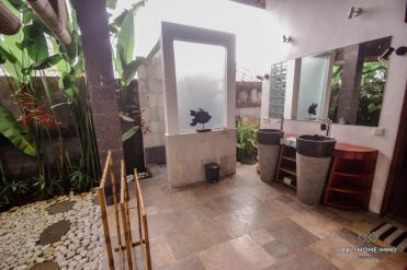 Image 6 from Villa 5 Kamar Dikontrakkan Jangka Panjang di Berawa