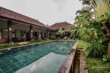 Image 1 from 5 Bedroom Villa For Sale Leasehold in Berawa