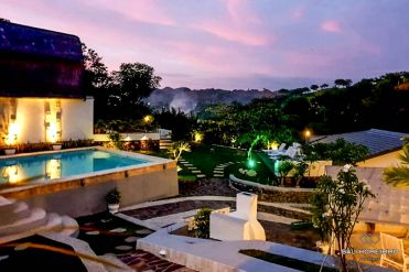 Image 5 from Villa de 5 chambres à vendre en pleine propriété à Lombok