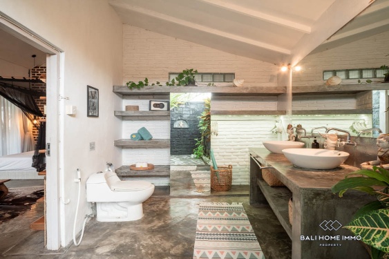 Image 20 from Villa de 5 chambres à vendre en location à Canggu Batu Bolong