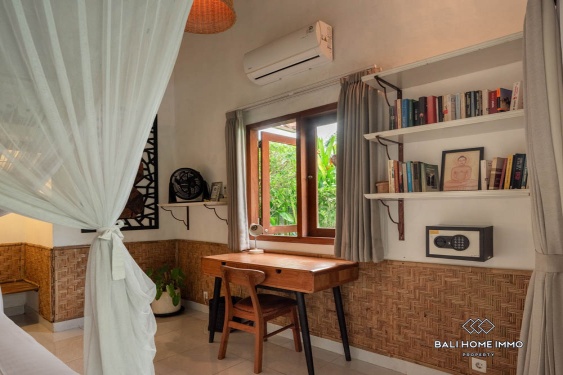 Image 10 from Villa de 5 chambres à vendre en location à Canggu Batu Bolong