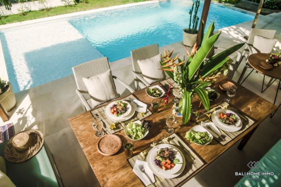 Image 13 from Villa 5 Kamar Tidur untuk Dijual di Canggu Batu Bolong