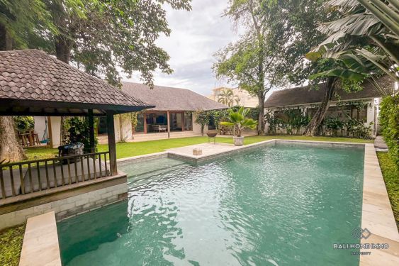 Image 1 from Villa familiale de 5 chambres à vendre en leasehold à Umalas Bali