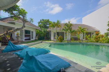 Image 2 from 5 BEDROOM VILLA FOR RENTAL IN CANGGU
