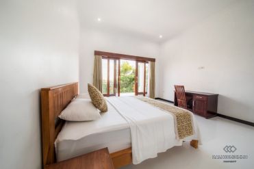 Image 11 from Vila 7 Kamar Tidur Dijual di Canggu Bali