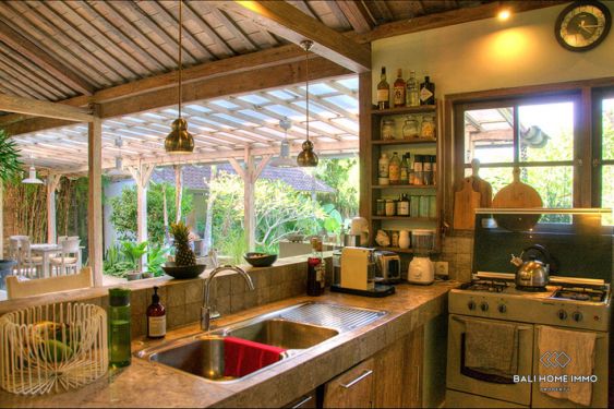 Image 8 from Villa de 5 chambres à vendre et à louer à Umalas Bali