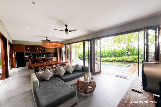 Image 3 from 3 + 2 Bedroom Villa with ricefield view for sale Freehold in Batu Bolong, Canggu