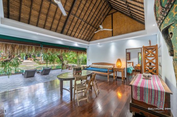 Image 18 from Vila 5 kamar dengan taman luas disewakan jangka panjang di Bali dekat Umalas