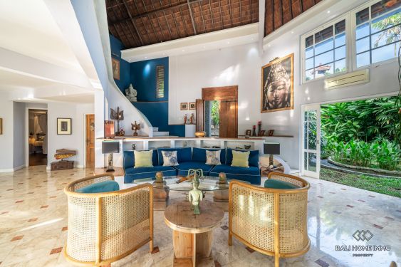 Image 5 from Vila 5 kamar dengan taman luas disewakan jangka panjang di Bali dekat Umalas