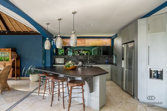 Image 6 from Vila 5 kamar dengan taman luas disewakan jangka panjang di Bali dekat Umalas