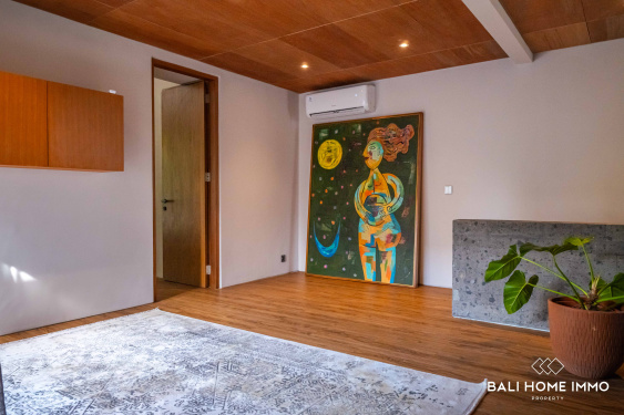 Image 14 from Villa 5 Kamar Tidur Dijual Hak Milik di Bali - Pererenan