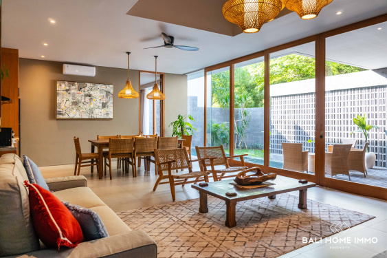 Image 6 from Villa 5 Kamar Tidur Dijual Hak Milik di Bali - Pererenan