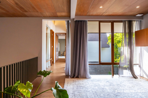 Image 12 from Villa 5 Kamar Tidur Dijual Hak Milik di Bali - Pererenan