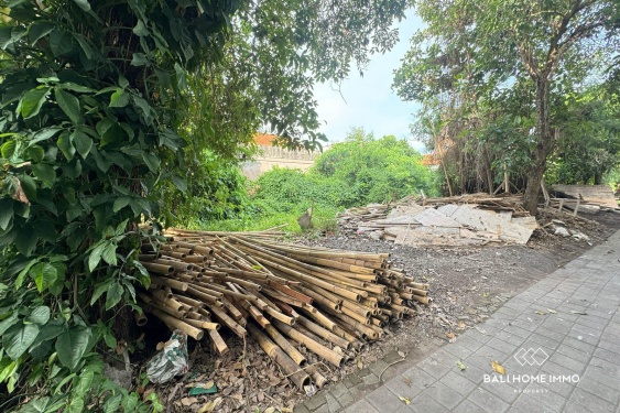 Image 4 from 6 are Land Residential area in Berawa