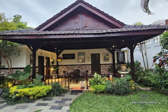 Image 1 from 6 Bedroom Family Villa for Sale Freehold in Saba Gianyar