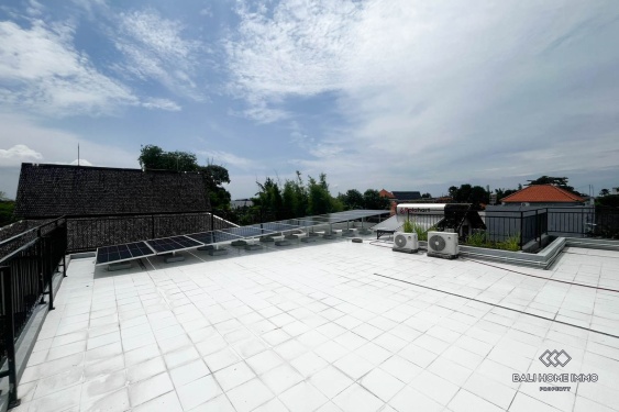 Image 20 from 6 Bedroom Family Villa for sale in Padang Linjong Canggu