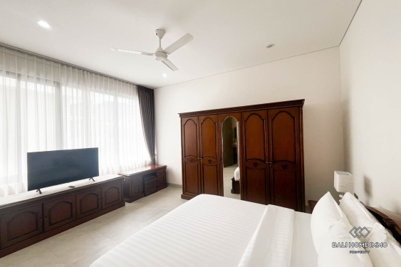 Image 13 from 6 Bedroom Family Villa for sale in Padang Linjong Canggu