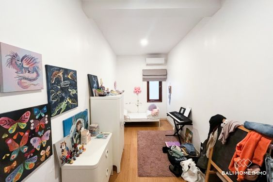Image 9 from Villa Keluarga 6 Kamar untuk dijual sewa di Berawa Canggu