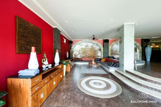 Image 3 from Villa familiale de 6 chambres avec jardin à vendre à Kaba Kaba