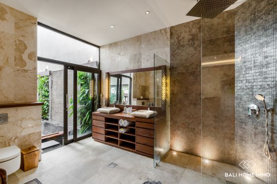 Image 13 from 6 Bedroom Family Villa with view for sale in North Canggu