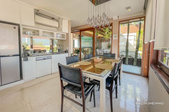 Image 7 from Properti sewa 6 kamar tidur di Seminyak dijual dengan sewa 30+ tahun