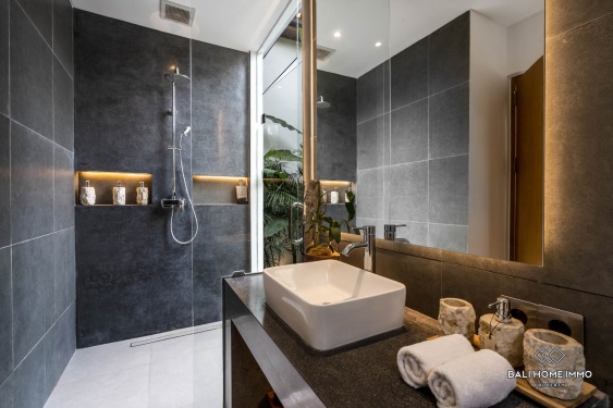 Image 11 from Villa de luxe 6 chambres avec vue rizières et jungle, en bail emphytéotique à Ubud