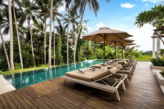 Image 2 from 6 bedroom luxurious villa with ricefield and jungle view for sale leasehold in Ubud