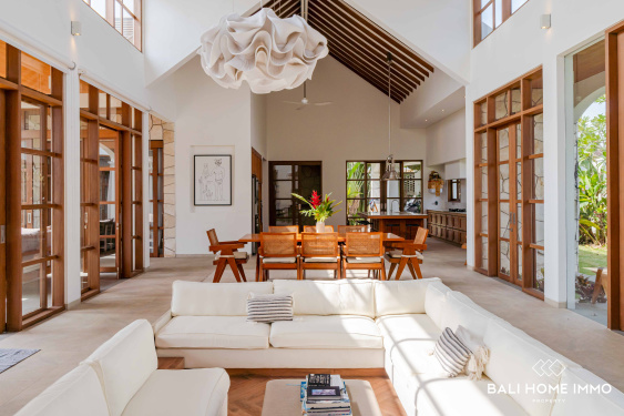 Image 8 from Villa de luxe de 6 chambres à louer à Bali Canggu Kayu tulang