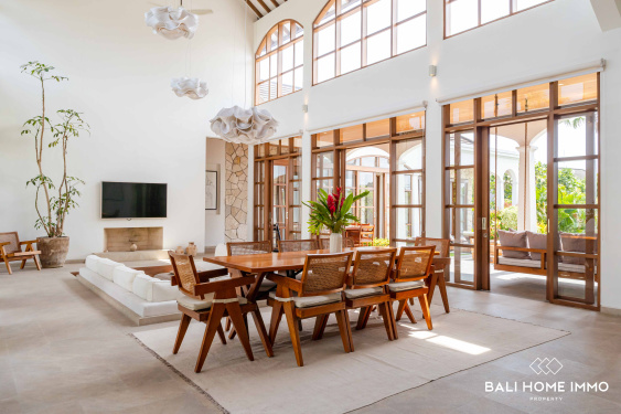 Image 10 from Villa de luxe de 6 chambres à louer à Bali Canggu Kayu tulang