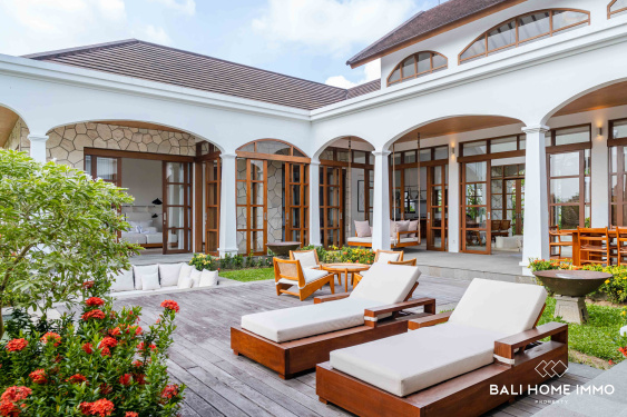 Image 2 from Disewakan villa mewah 6 kamar tidur di Bali Canggu Kayu tulang