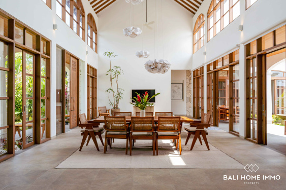 Image 9 from Villa de luxe de 6 chambres à louer à Bali Canggu Kayu tulang