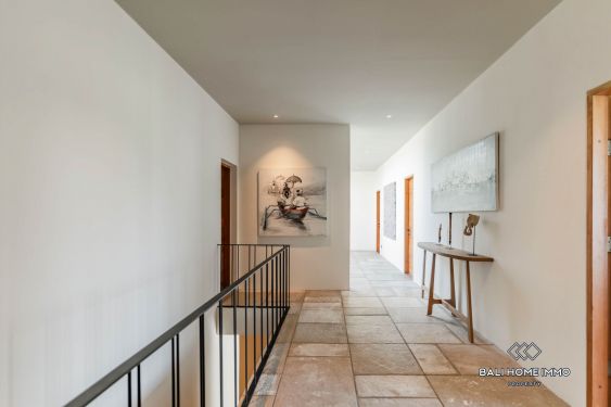 Image 10 from 6 Bedroom Ricefield View Villa For Sale in Umalas