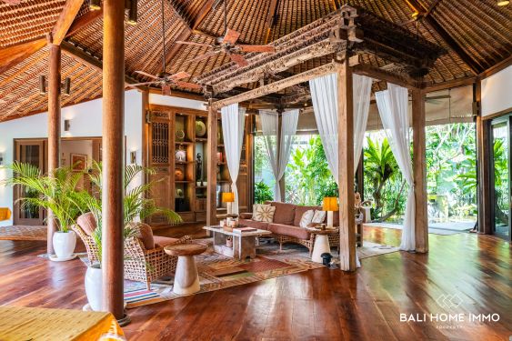 Image 5 from 6-Bedroom Tropical Oasis Villa for Sale in The Heart of Berawa