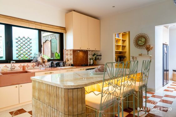 Image 10 from 6-Bedroom Tropical Oasis Villa for Sale in The Heart of Berawa