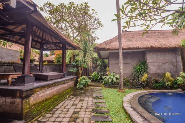 Image 3 from Villa 6 Kamar Disewakan Tahunan dan Jangka Panjang di Umalas