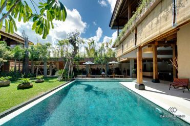 Image 2 from 6 BEDROOM VILLA FOR SALE FREEHOLD IN SEMINYAK