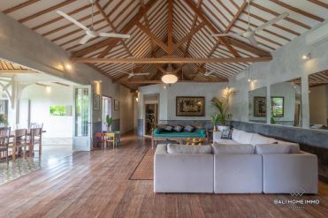 Image 3 from 6 BEDROOM VILLA FOR YEARLY RENTAL IN UMALAS