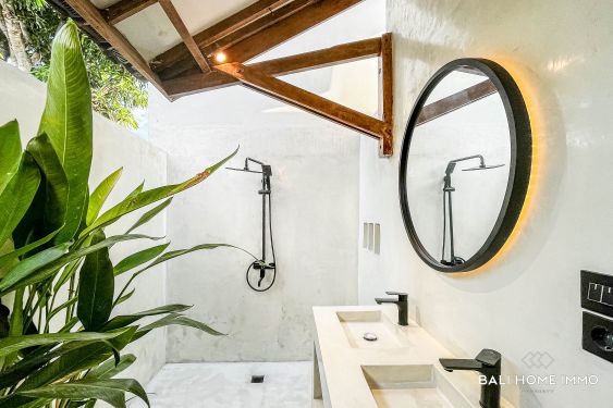 Image 15 from Hotel Butik 6 Kamar dengan Lahan Kosong Tambahan Dijual di Uluwatu, Dekat Pantai Bingin